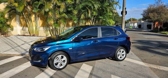 CHEVROLET ONIX 1.0 TURBO FLEX PLUS PREMIER AUTOMÁTICO